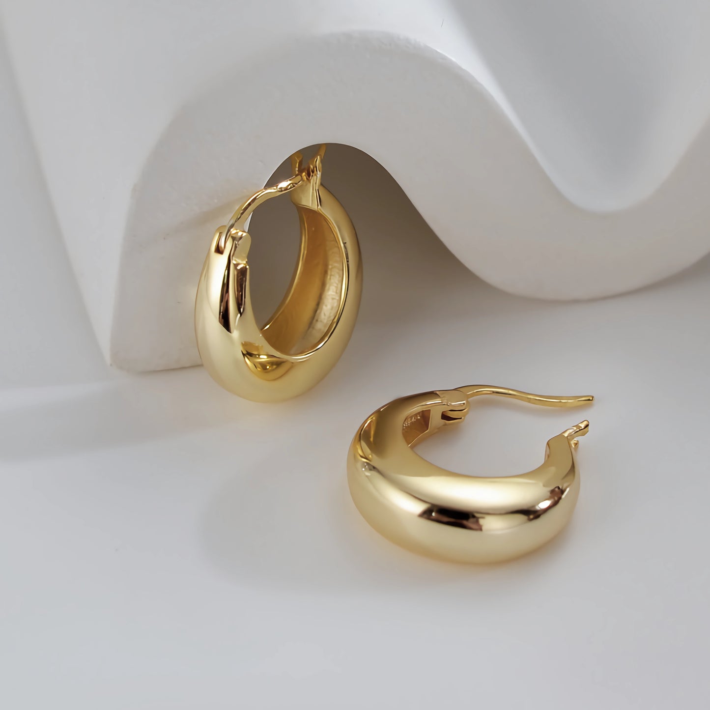 S925 Sterling Silver Fashionable Minimalist Classic Hoop Earrings